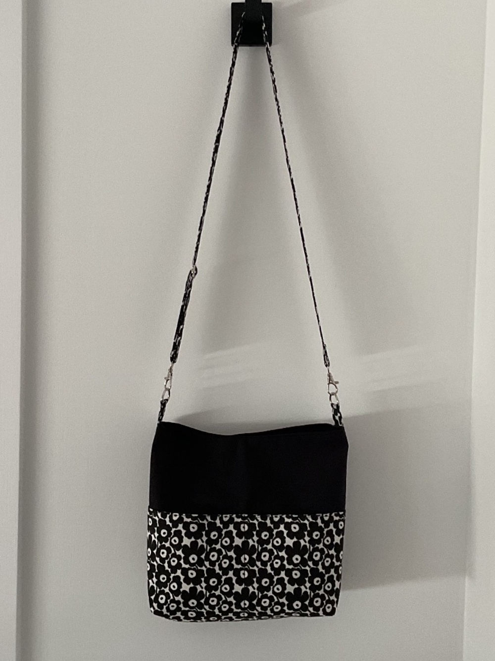 Unique Marimekko Unikko crossbody handbag